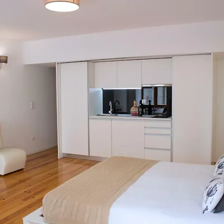 Santo Antonio 100 * Porto